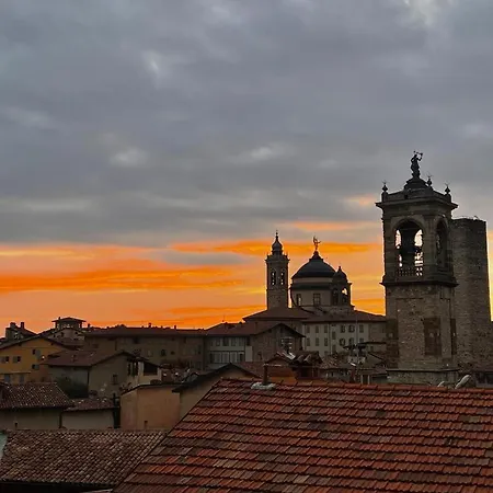 Silvia - Citta Alta Apartmán Bergamo