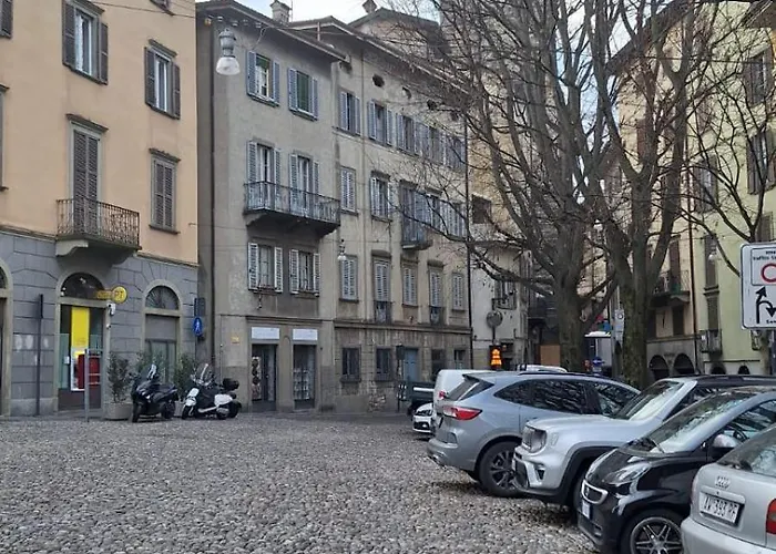 Silvia - Alta * Bergamo